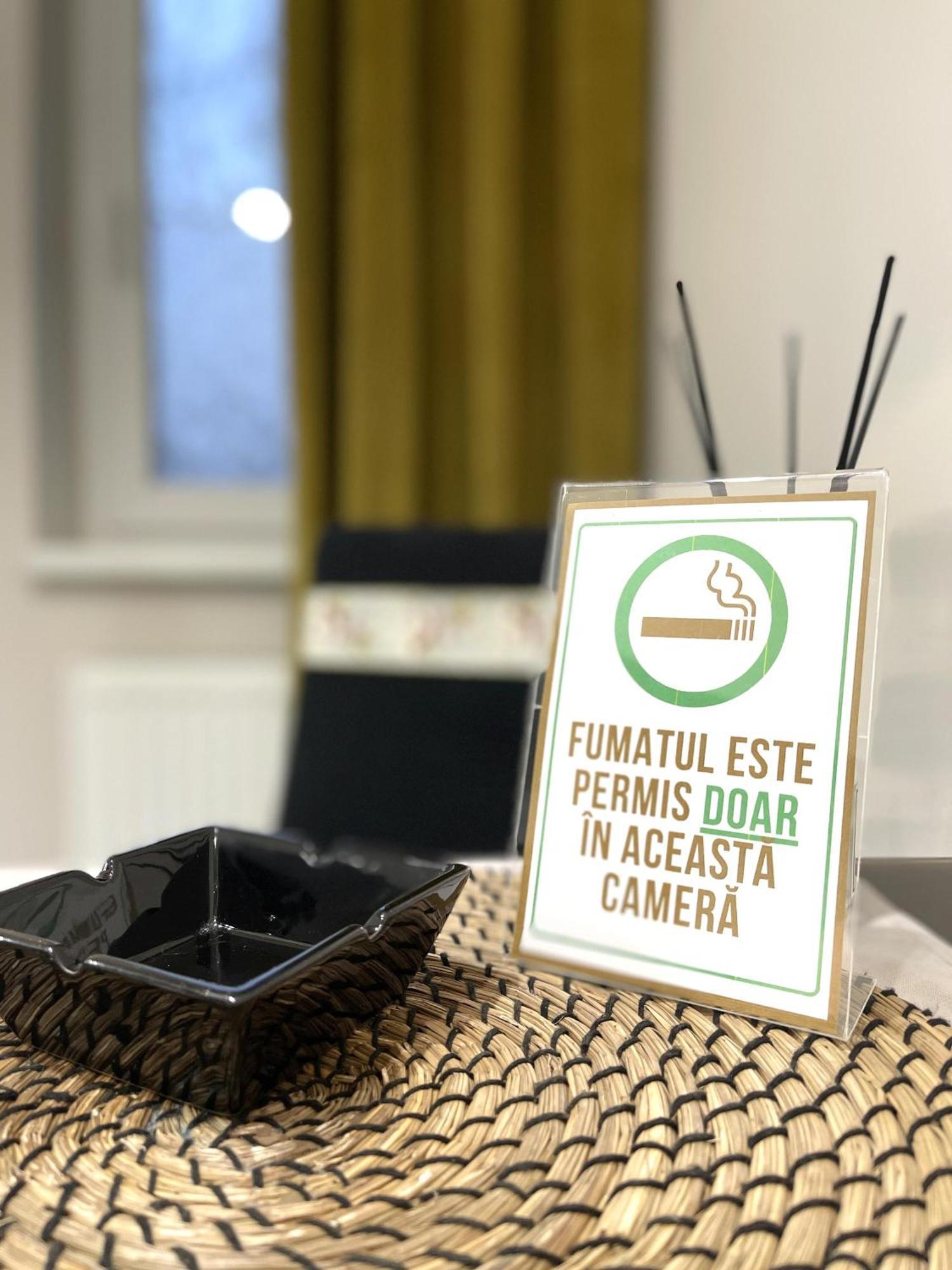 Jsn House - Private Parking & Premium Services Bukarest Kültér fotó