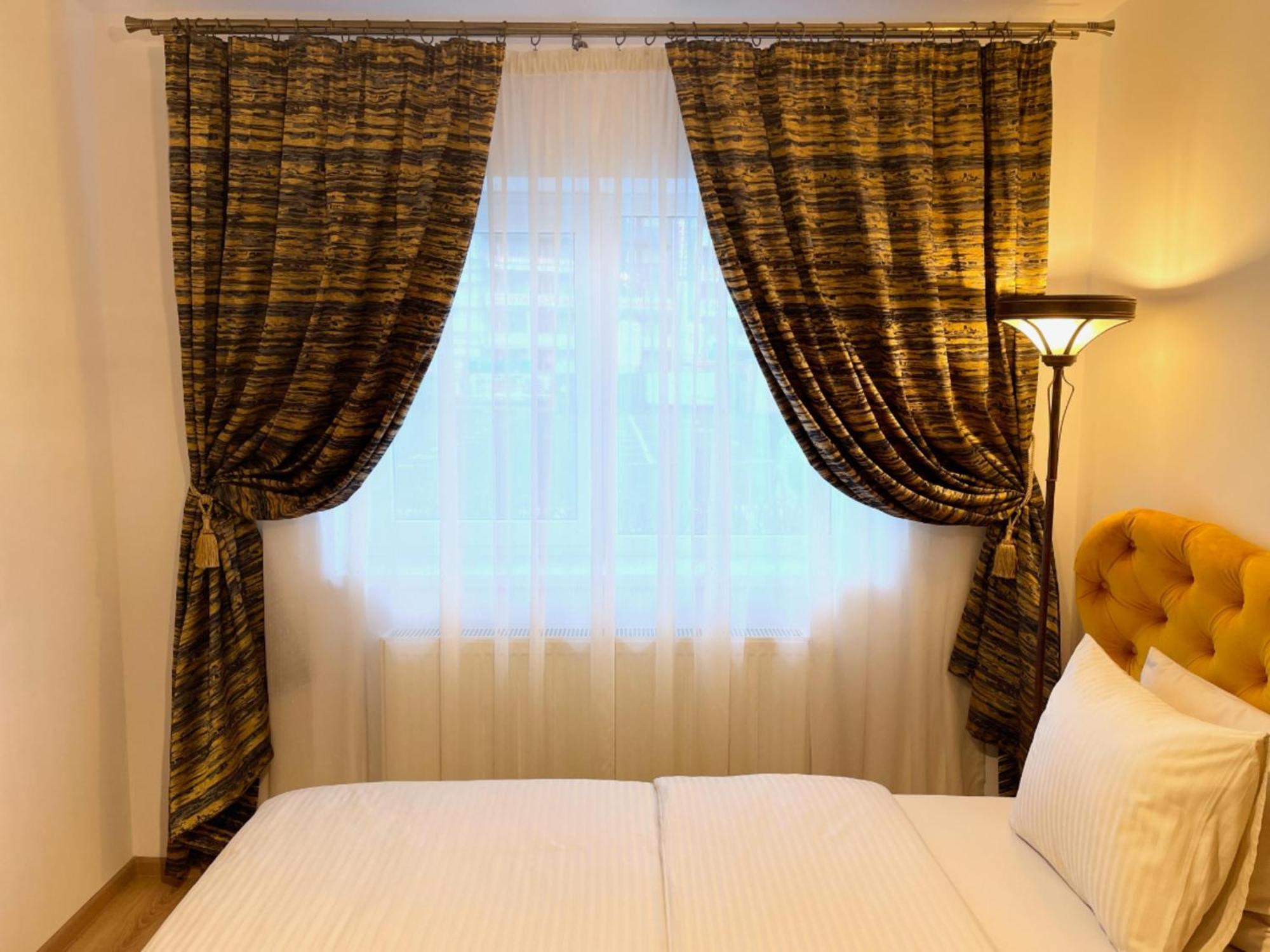 Jsn House - Private Parking & Premium Services Bukarest Kültér fotó